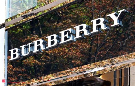 How Burberry’s new CEO plans on winning back customers